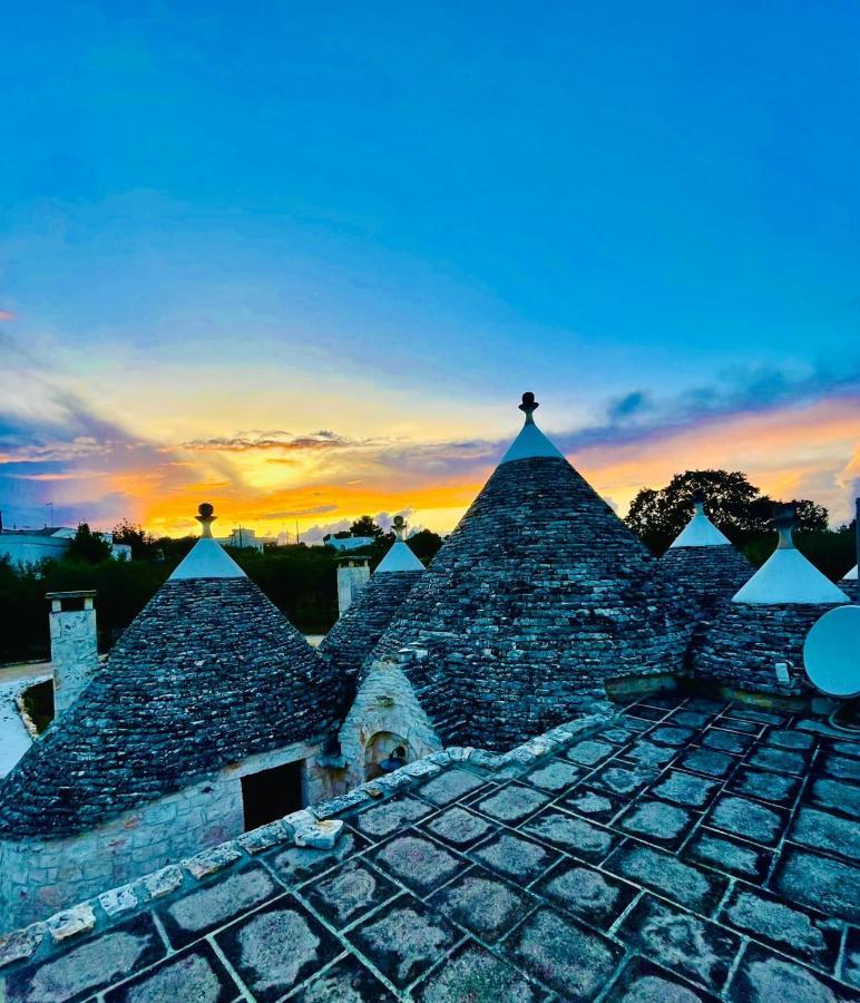 ホテル Scardino Trulli ロコロトンド エクステリア 写真